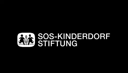 Weißes SOS-Kinderdorf Stiftung Logo mit Symbol und Schriftzug auf schwarzem Hintergrund
